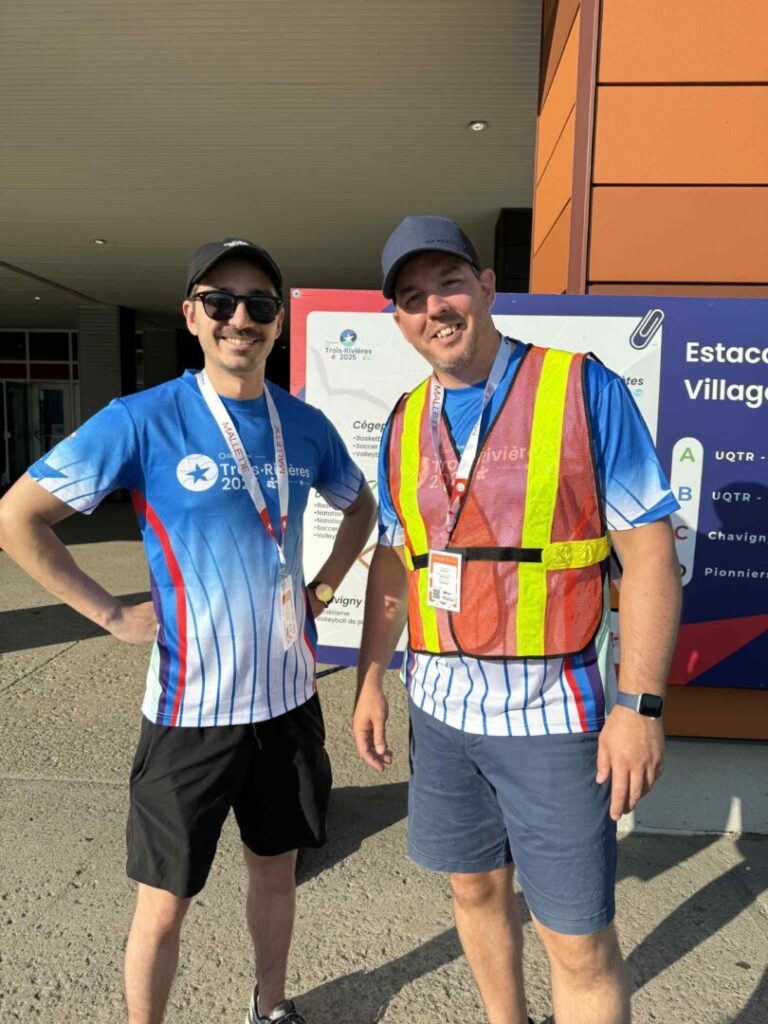 Notre conseiller en communication, Pier-Alexandre Auger-Matteau, en compagnie de Steve Renaud, président-directeur général