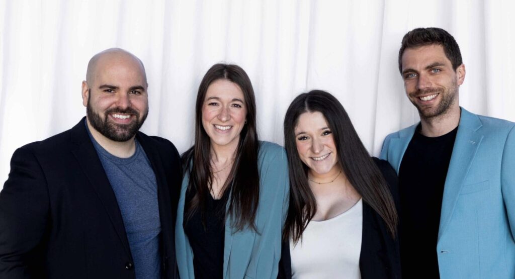 Billy Dauphinais, Jessical Duval, Lydia Duval et Jonathan Morissette sont les nouveaux propriétaires du Groupe Décoralium.