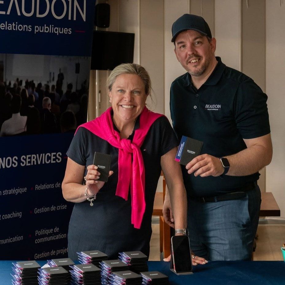 Steve Renaud et Hélène Simard au tournoi de golf des MMCQ